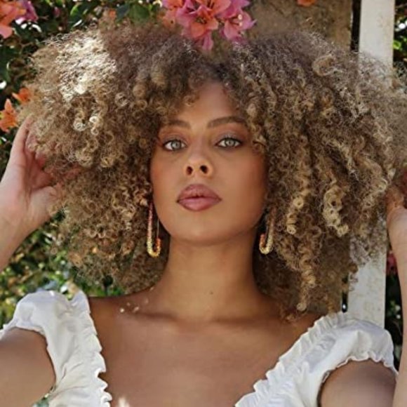 Beautiful Short Curly Afro Wig with bangs - Picture 5 of 5